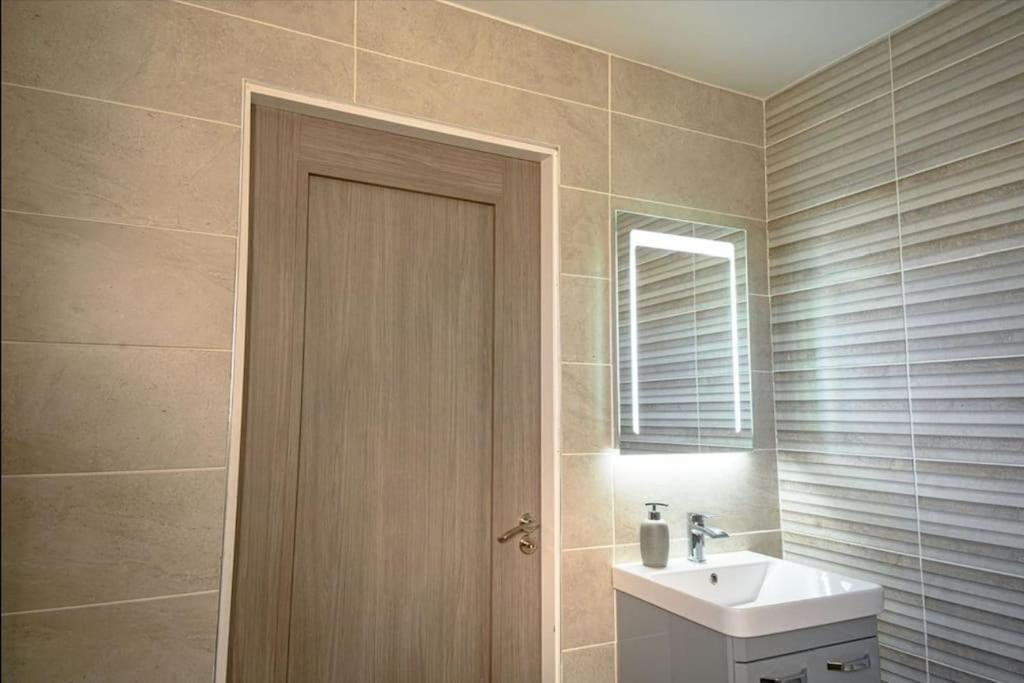 No 1 Kinvara House Killarney Exterior photo